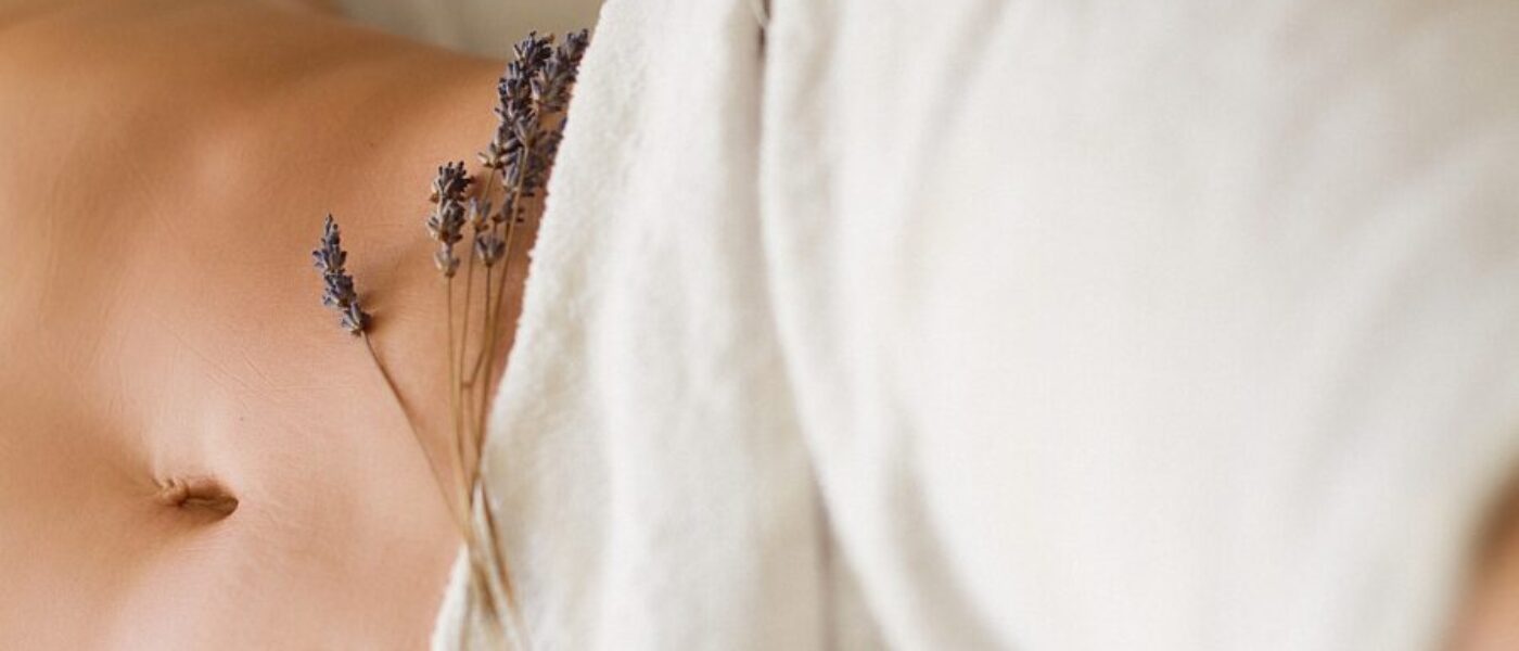 Comment_le_drainage_lymphatique_peut_aider_les_femmes_aux_jambes_enflées